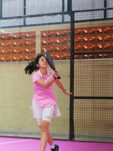 99Padeluxe Hero